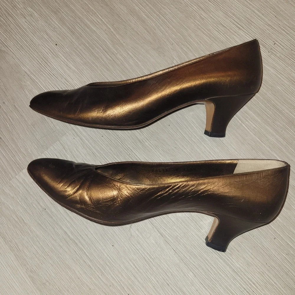 Bruno Magli Bronze Metallic copper Leather Pointed Toe Heels  6 designer‎ luxury